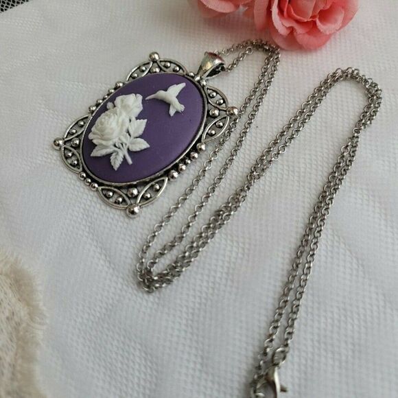Purple Hummingbird Rose Victorian Cameo Necklace VALENTINES DAY GIFT MOM WIFE - Picture 3 of 5